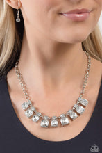 Load image into Gallery viewer, 🧡Paparazzi 🧡Fitted Fantasy🧡 White🧡