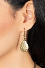 Load image into Gallery viewer, 🧡Paparazzi 🧡Totem Trek 🧡- Brass