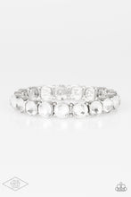 Load image into Gallery viewer, š§”Paparazziš§” Sugar-Coated Sparkle š§”White