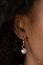 Load image into Gallery viewer, 🧡Paparazzi🧡Wall Street Waltz🧡Gold🧡