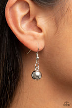 Load image into Gallery viewer, Paparazzi A Clean Sweep - Silver