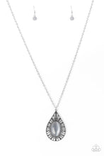 Load image into Gallery viewer, 🧡Paparazzi🧡Total Tranquility🧡 Silver🧡Necklace🧡
