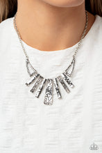 Load image into Gallery viewer, Paparazzi Paisley Pastime - Silver
