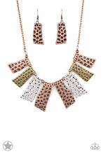 Load image into Gallery viewer, 🧡Paparazzi🧡A Fan of the Tribe🧡Copper🧡
