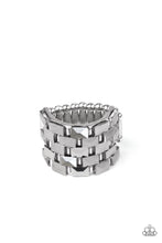 Load image into Gallery viewer, 🧡Paparazzi🧡 Checkered Couture🧡Silver🧡Ring🧡
