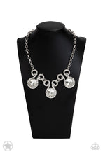 Load image into Gallery viewer, 🧡Paparazzi🧡Hypnotized🧡Silver🧡
