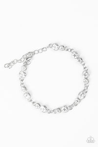 Paparazzi Twinkle Twinkle Little STARLET- White