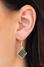 Load image into Gallery viewer, Paparazzi Feeling Inde-PENDANT- Green
