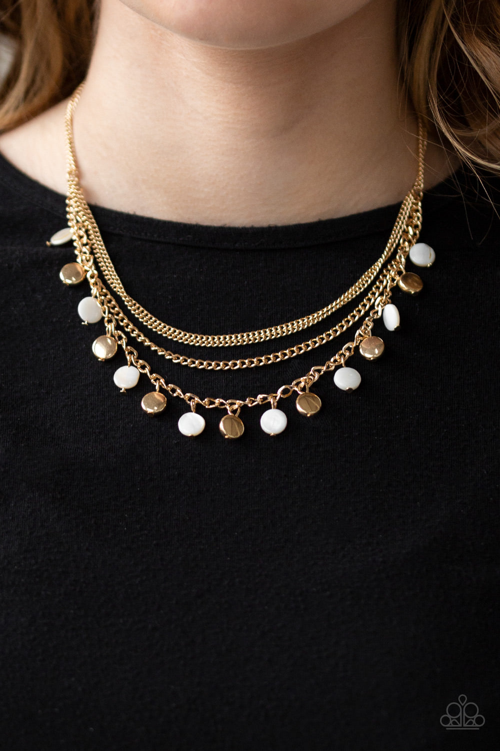 🧡Paparazzi🧡  Beach Flavor🧡Gold🧡Necklace🧡