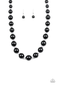 🧡Paparazzi🧡 Uptown Heiress🧡 Black🧡Necklace🧡