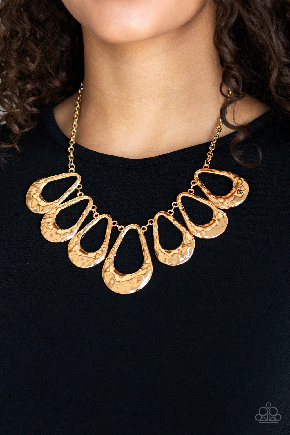 Paparazzi Teardrop Envy - Gold