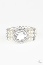 Load image into Gallery viewer, Paparazzi Speechless Sparkle - White
