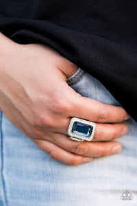 Paparazzi  Crown Jewel Jubilee - Blue