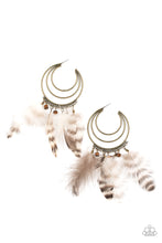 Load image into Gallery viewer, 🧡Paparazzi🧡 Freely Free Bird🧡 Brass🧡
