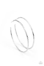 Load image into Gallery viewer, Paparazzi Voluptuous Volume - Silver
