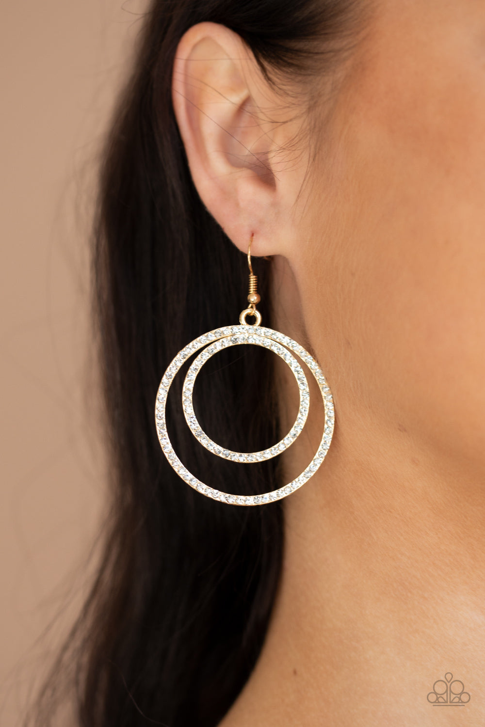 Paparazzi Radiating Refinement - Gold