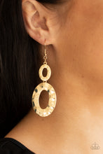 Load image into Gallery viewer, Paparazzi Bring On The Basics - Gold
