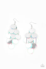 Load image into Gallery viewer, Paparazzi Sequin Seeker - Silver
