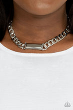 Load image into Gallery viewer, Paparazzi Urban Royalty - Silver
