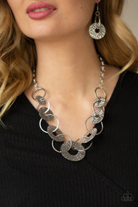 Paparazzi Industrial Envy - Silver