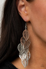 Load image into Gallery viewer, Paparazzi Limitlessly Leafy - Silver

