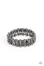 Load image into Gallery viewer, Paparazzi Metro Magnetism - Black
