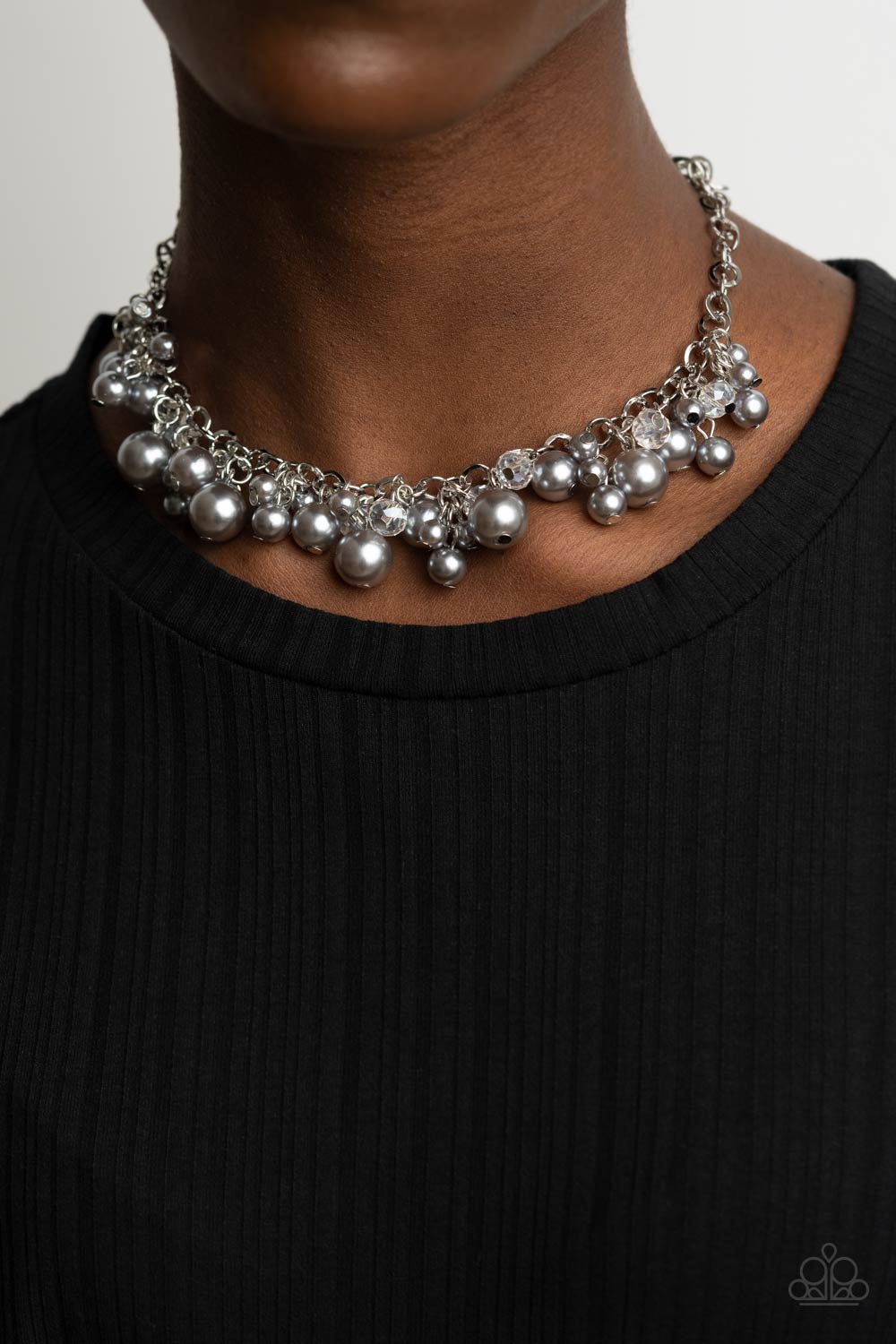 🧡Paparazzi🧡 Positively PEARL-escent🧡 Silver🧡Necklace🧡