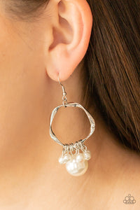 Paparazzi Delectably Diva - White