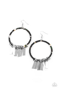 Paparazzi Garden Chimes - Black