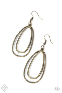 🧡Paparazzi 🧡Lend Me Your Lasso🧡 - Brass