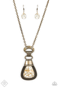 Paparazzi Rodeo Royale - Brass