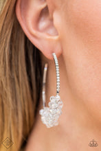 Load image into Gallery viewer, 🧡Paparazzi🧡 Bubble-Bursting Bling 🧡White🧡
