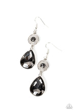 Load image into Gallery viewer, Paparazzi Collecting My Royalties - Silver
