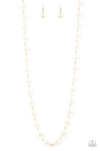 Load image into Gallery viewer, 🧡Paparazzi🧡 Behind the Scenes Necklace🧡Gold🧡
