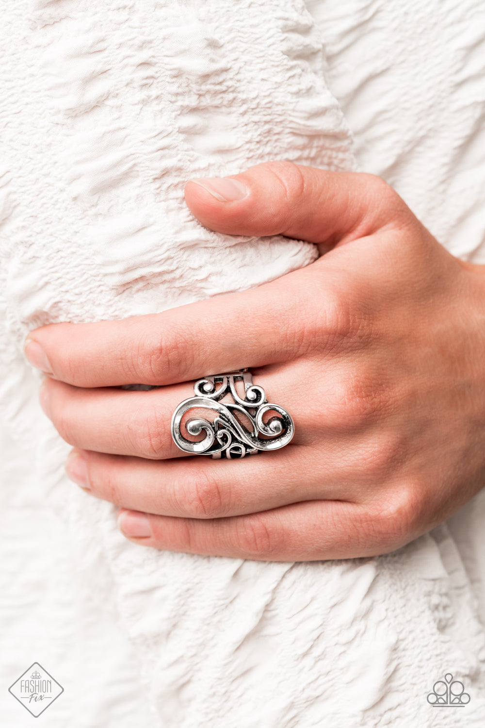 Paparazzi Musical Motif - Silver