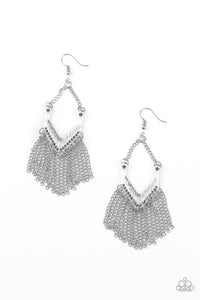 Paparazzi Unchained Fashion-Silver