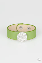 Load image into Gallery viewer, Paparazzi Show-Stopper - Green
